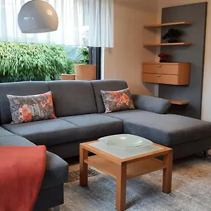 Ferienwohnung Mit Japangarten Karlstadt